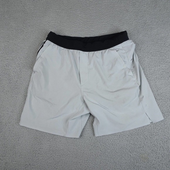Ten Thousand Interval Short With Liner 9" Medium Light Grey Athleisure - Picture 2 of 11